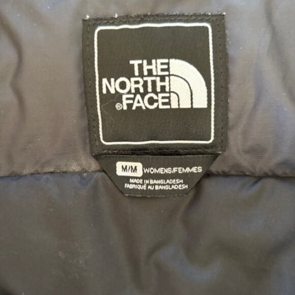 Women's North Face 700 Puffer Vest - Picture 3 of 8